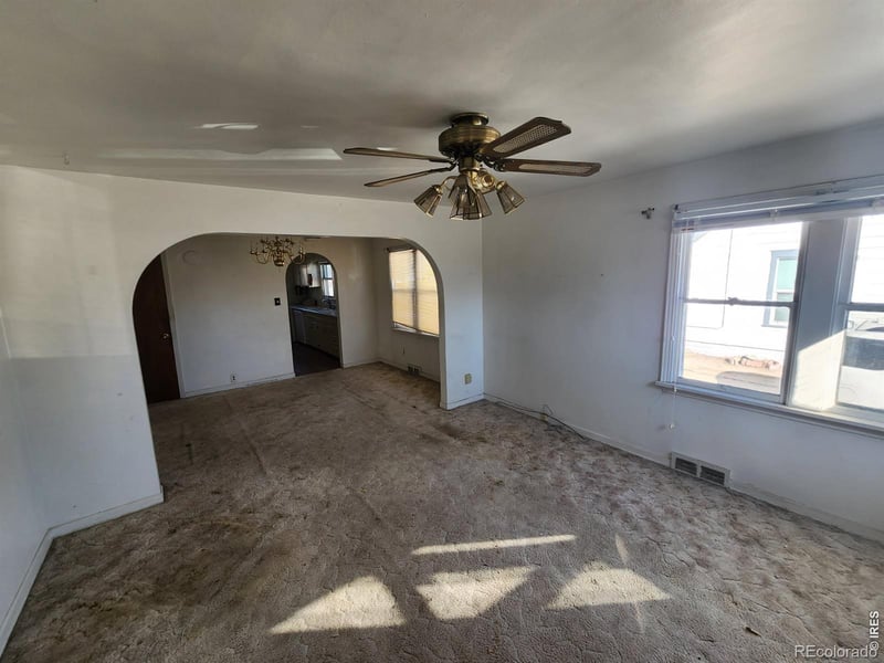 422 Main St, Sterling, CO 80751