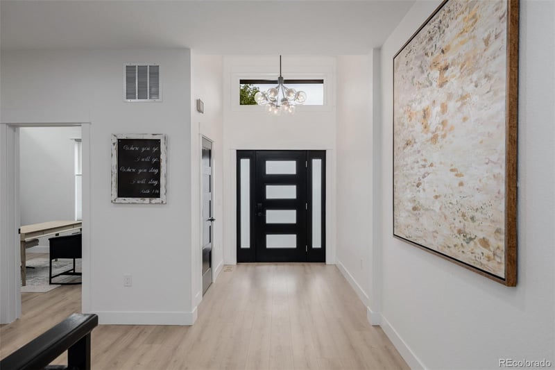 2901 Bellaire St, Denver, CO 80222