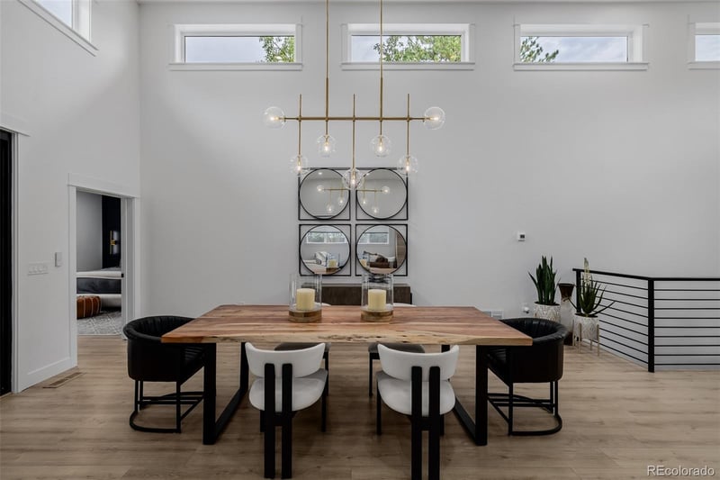 2901 Bellaire St, Denver, CO 80222