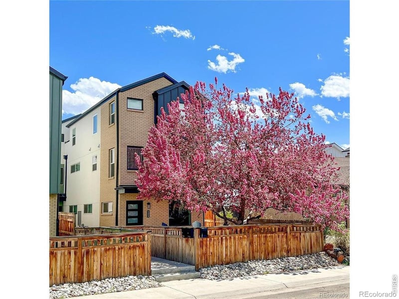 1324 Zenobia St, Denver, CO 80204