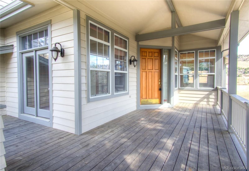 49 Buckthorn Dr, Littleton, CO 80127