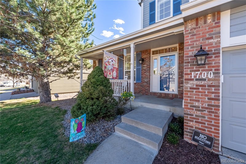 1700 Spring Water Ln, Highlands Ranch, CO 80129