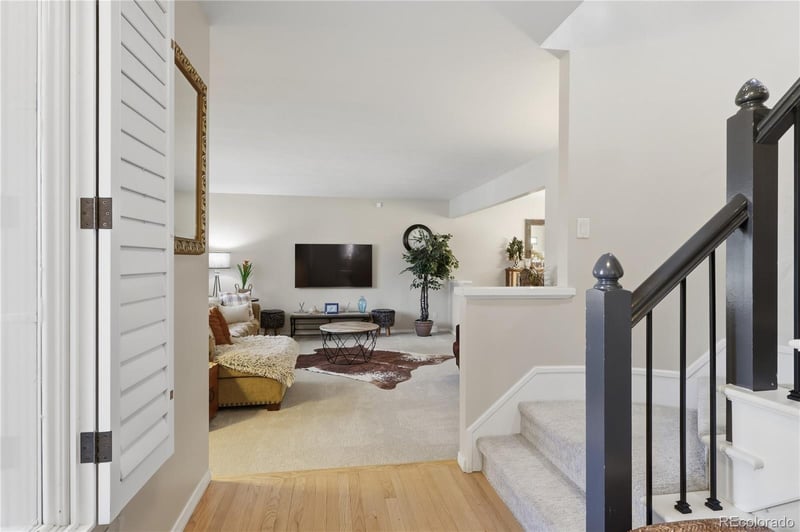 5812 Geneva St, Greenwood Village, CO 80111