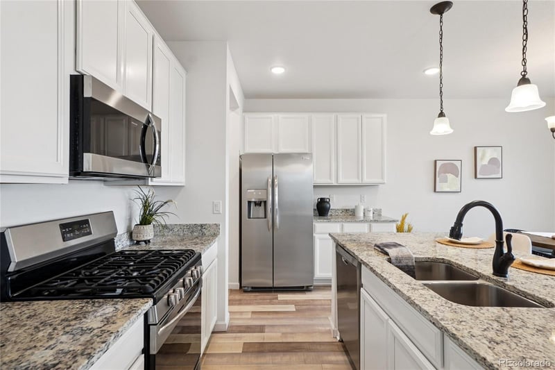 859 Marine Corps Dr, Monument, CO 80132