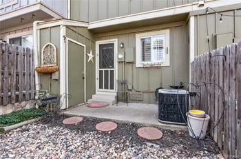 8190 Fillmore Cir, Centennial, CO 80122