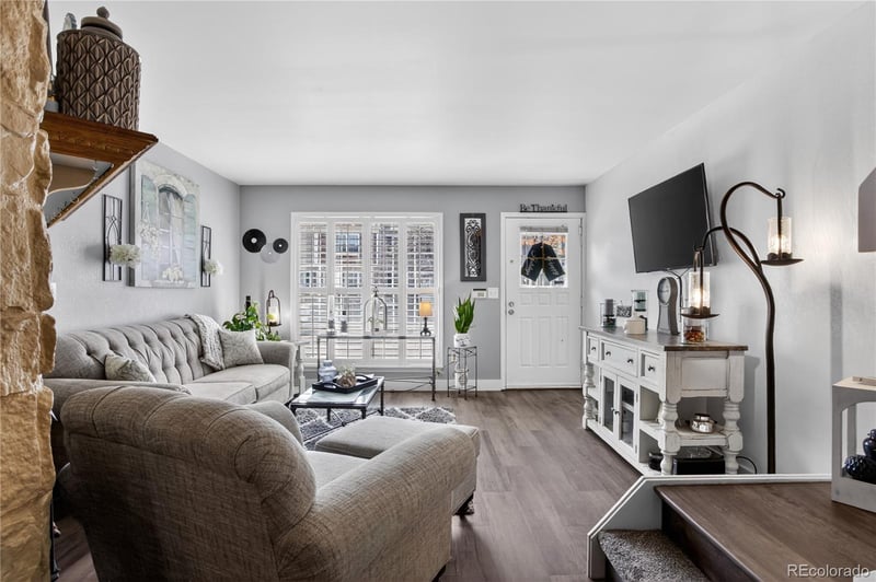 8190 Fillmore Cir, Centennial, CO 80122