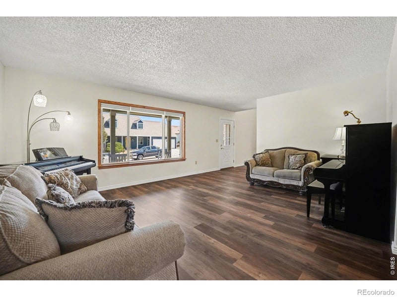 5539 Briarwood Cir, Centennial, CO 80122