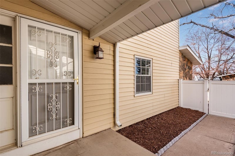 2630 Vaughn Way #C, Aurora, CO 80014