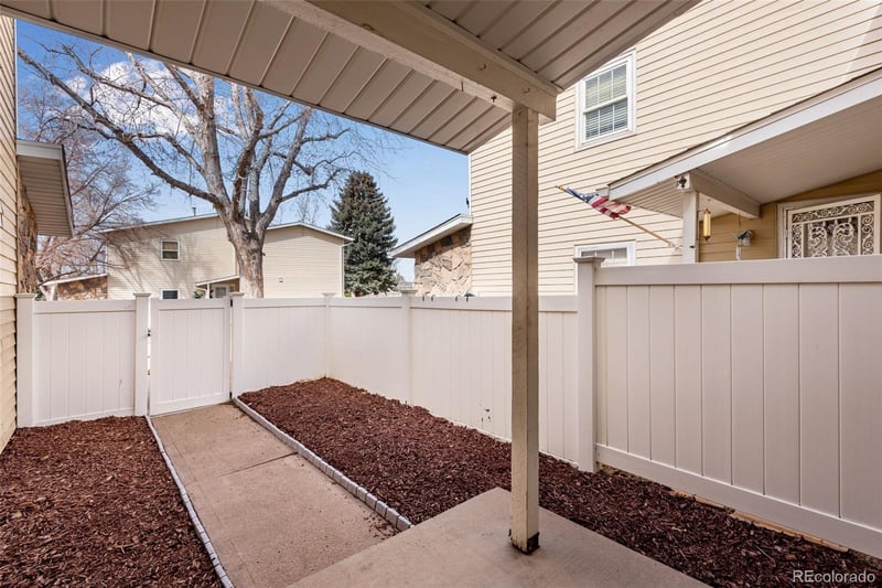 2630 Vaughn Way #C, Aurora, CO 80014