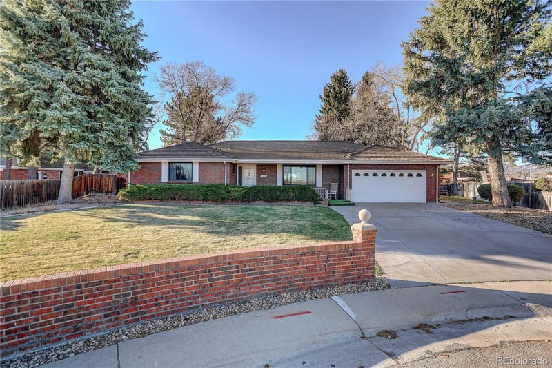 2625 Vivian St, Lakewood, CO 80215