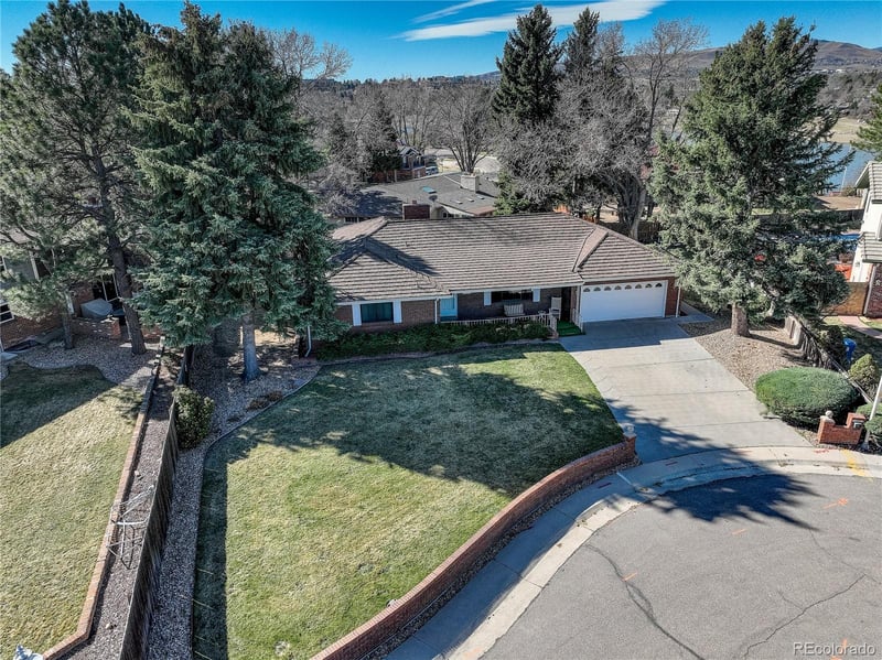 2625 Vivian St, Lakewood, CO 80215