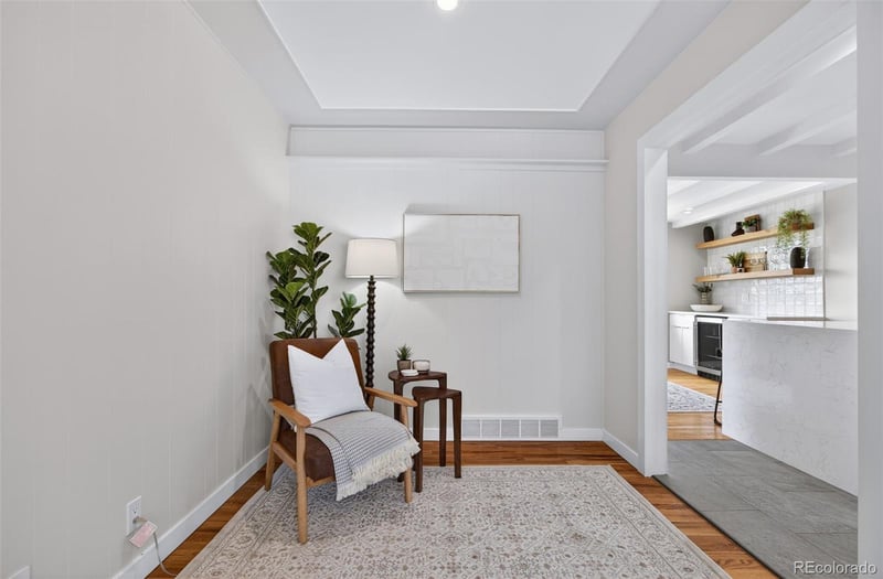 3075 Holly Pl, Denver, CO 80222