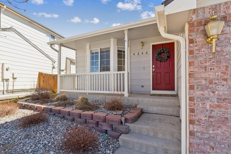 4240 Deer Watch Dr, Castle Rock, CO 80104