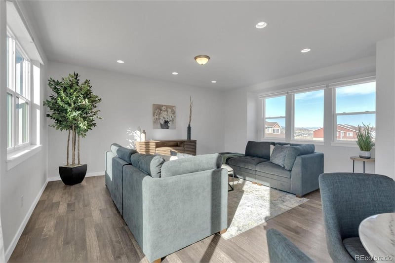 1852 Blue Oak Ct, Castle Rock, CO 80104