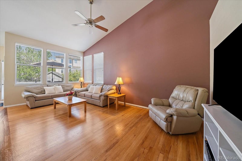 6148 Killarney Dr, Centennial, CO 80016