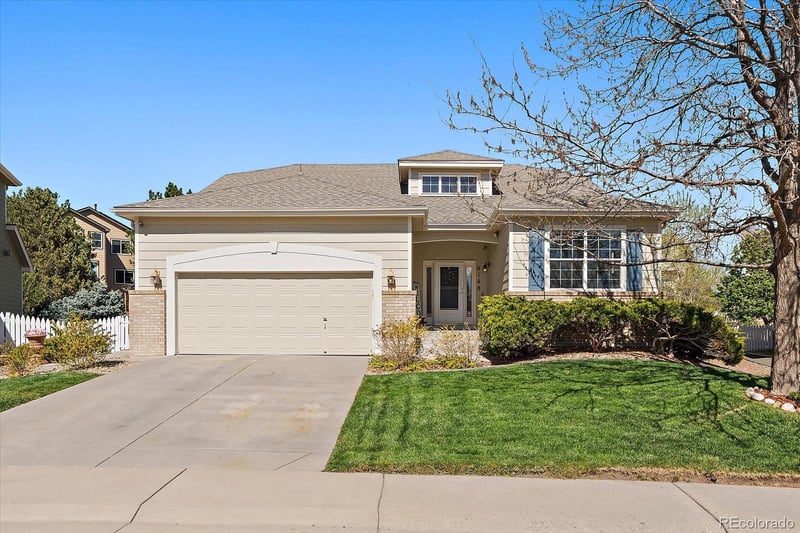 6148 Killarney Dr, Centennial, CO 80016