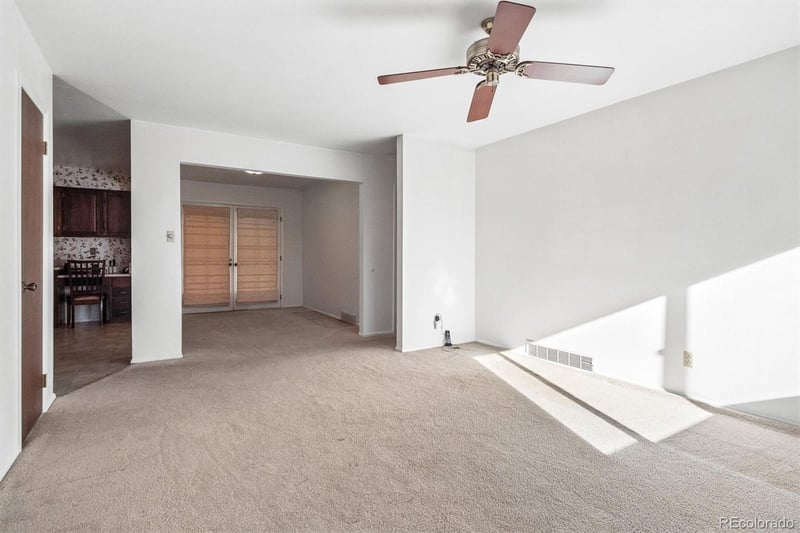 4655 Knox Ct, Englewood, CO 80110