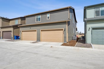 2445 Harlequin Pl, Johnstown, CO 80534