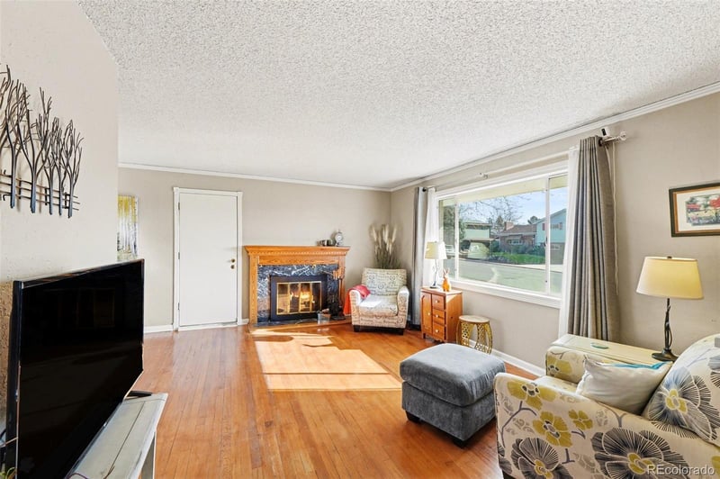 10759 Brewer Dr, Northglenn, CO 80234