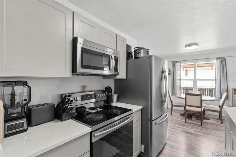 832 Thornhill Pl, Fort Collins, CO 80524