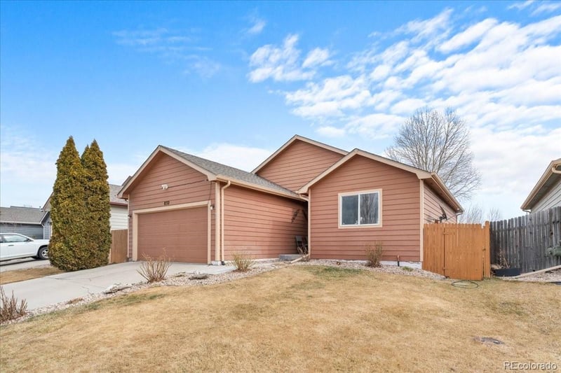 832 Thornhill Pl, Fort Collins, CO 80524