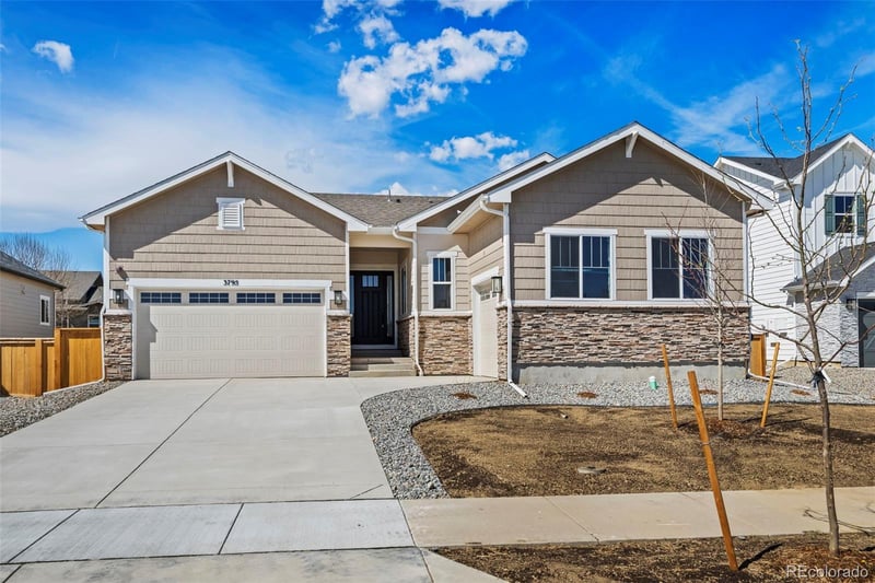 3795 Emerald Shore Cir, Loveland, CO 80538