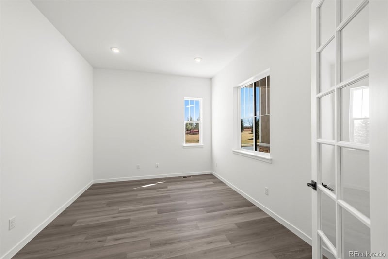 3795 Emerald Shore Cir, Loveland, CO 80538