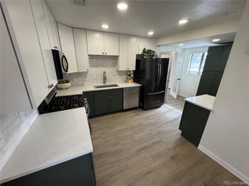 998 Toledo St, Aurora, CO 80011