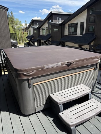 387 Bear Trl, Winter Park, CO 80482
