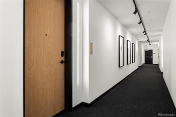 1601 Park Ave #302, Denver, CO 80218