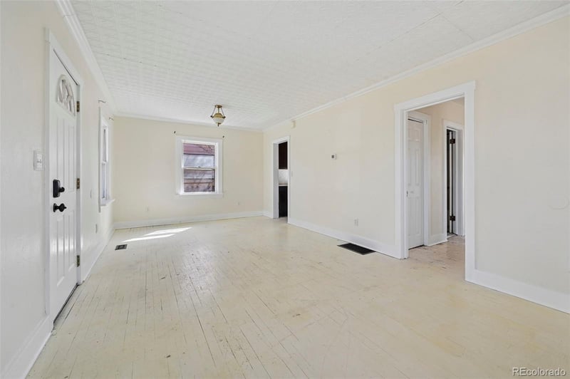 630 Bonfoy Ave, Colorado Springs, CO 80909