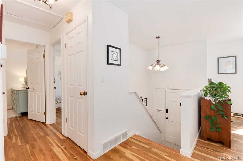 7175 Penrose Ct, Centennial, CO 80122