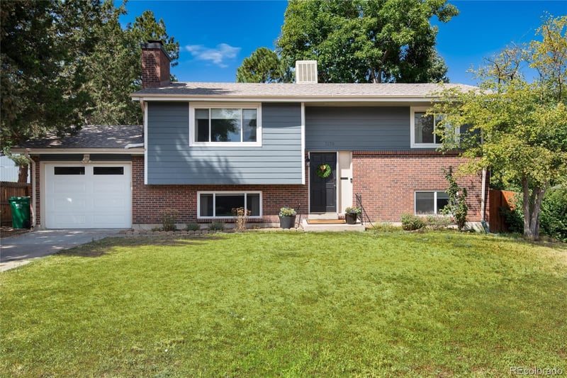 7175 Penrose Ct, Centennial, CO 80122