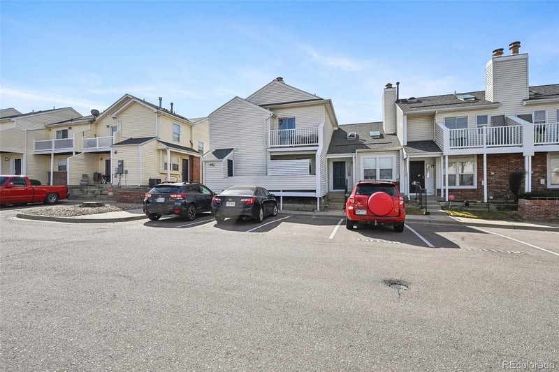 17146 Tennessee Dr, Aurora, CO 80017