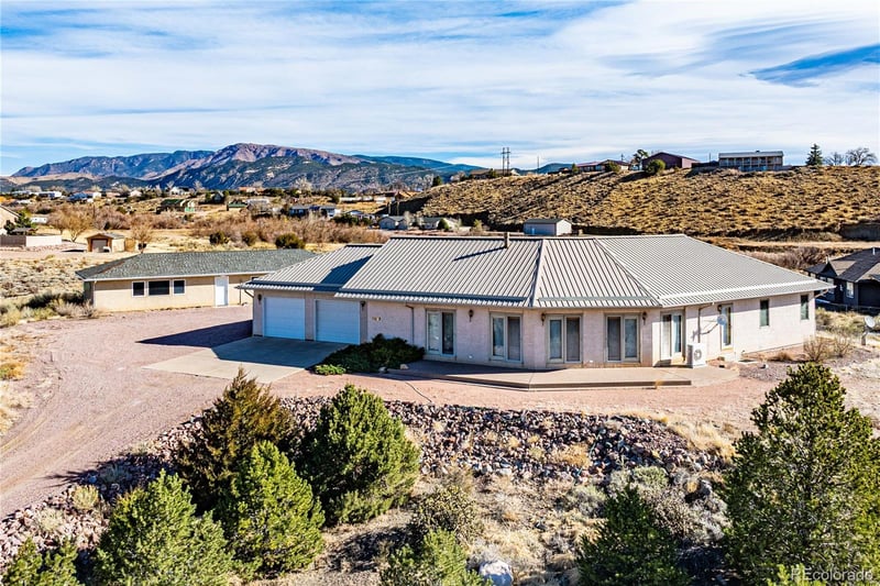 3037 Elizabeth St, Canon City, CO 81212