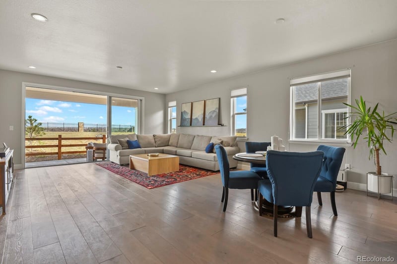 11463 W 53rd Pl, Arvada, CO 80002