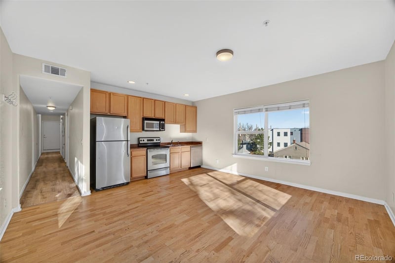 2389 High St #4, Denver, CO 80210