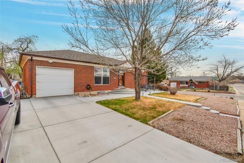 10642 Larson Dr, Northglenn, CO 80233