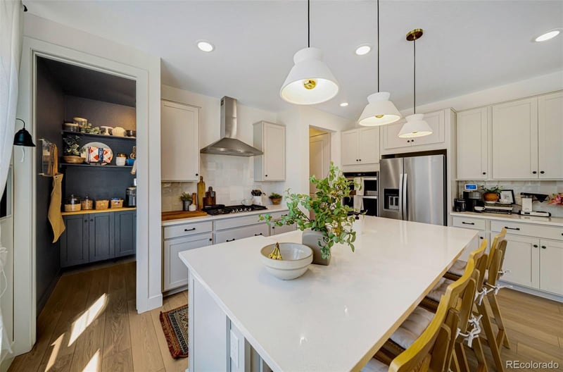 3827 Catawba Way, Aurora, CO 80019