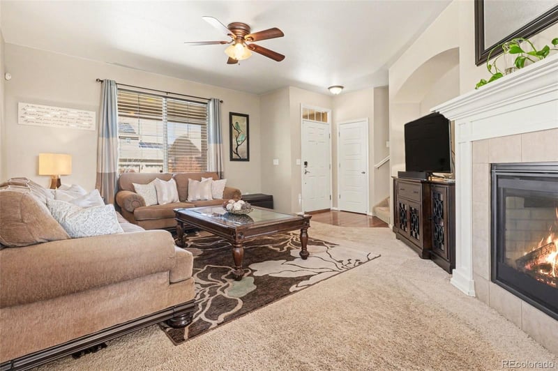 25404 E 2nd Ave, Aurora, CO 80018
