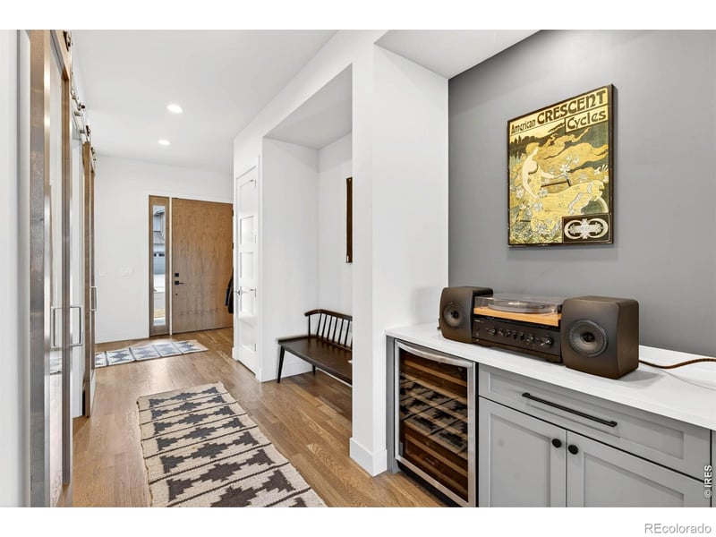 5613 Four Leaf Dr, Longmont, CO 80503