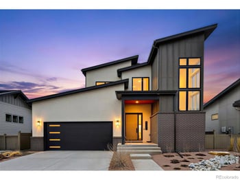 5613 Four Leaf Dr, Longmont, CO 80503