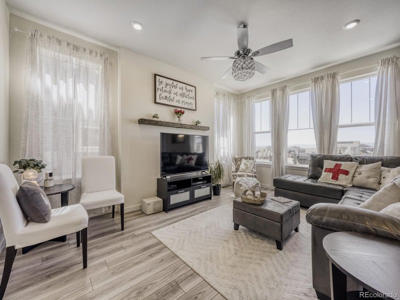 17330 95th Ave, Commerce City, CO 80022