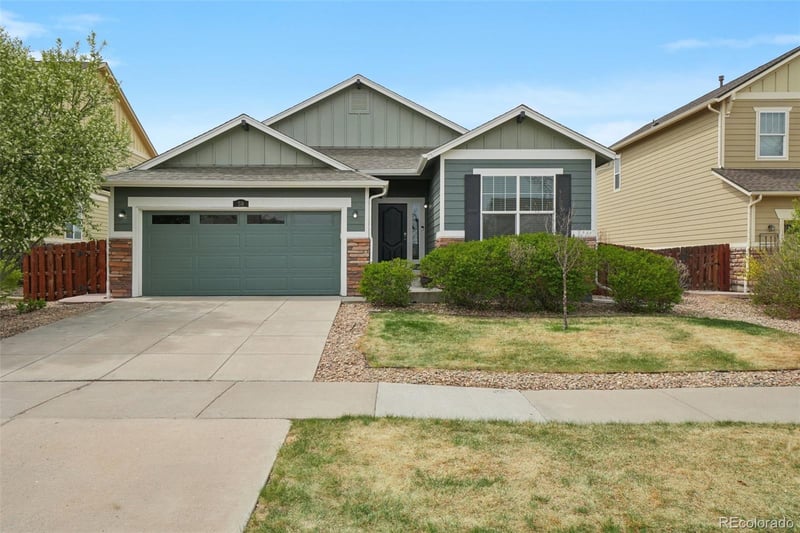 59 Millbrook St, Aurora, CO 80018