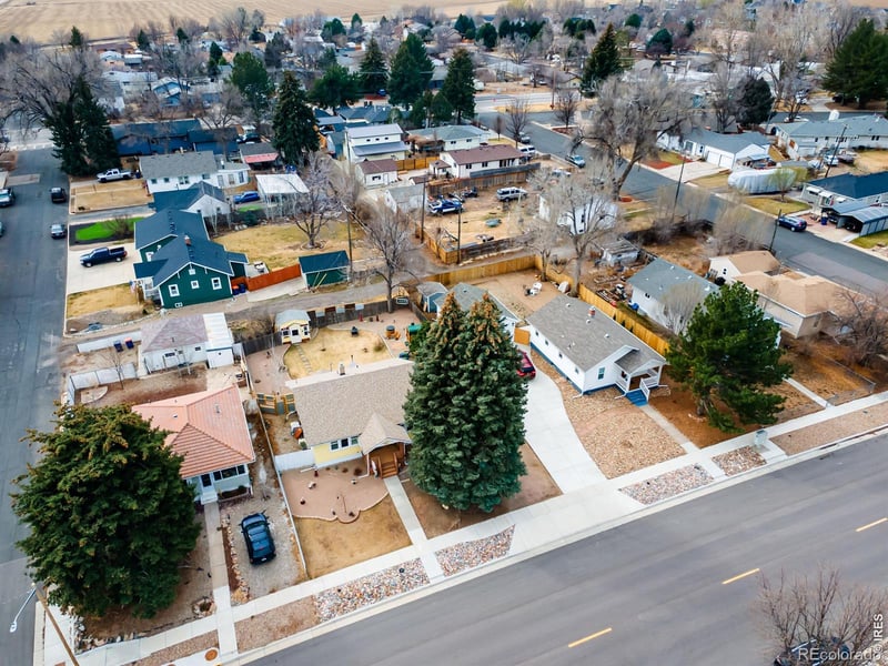 904 Charlotte St, Johnstown, CO 80534