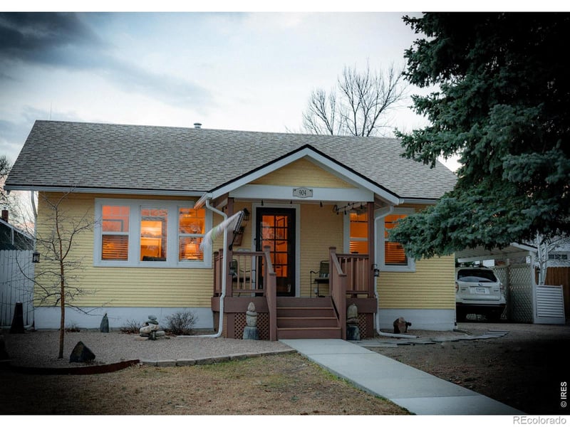 904 Charlotte St, Johnstown, CO 80534