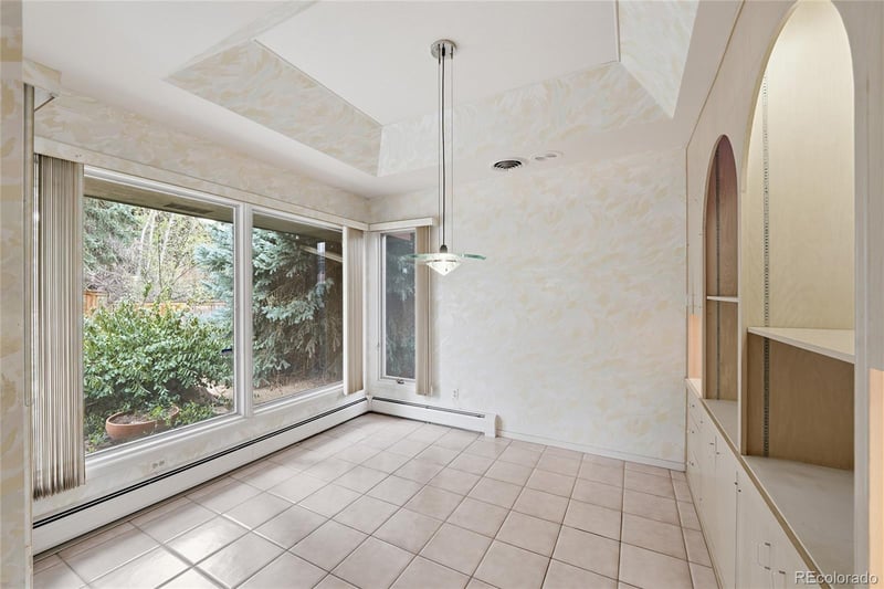 5761 E Nassau Pl, Englewood, CO 80111