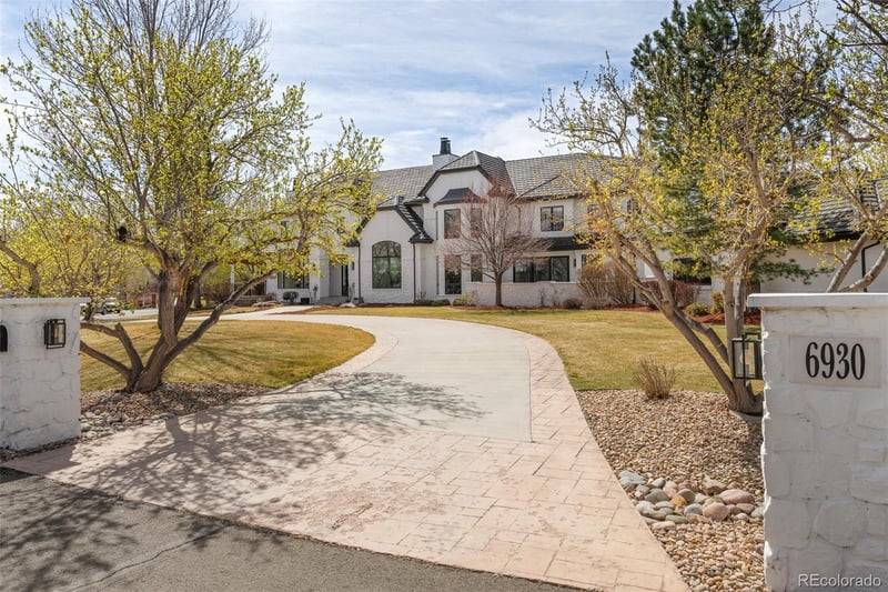 6930 Polo Ridge Dr, Littleton, CO 80128