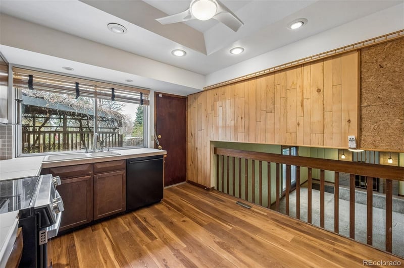 11405 Vassar Dr, Aurora, CO 80014