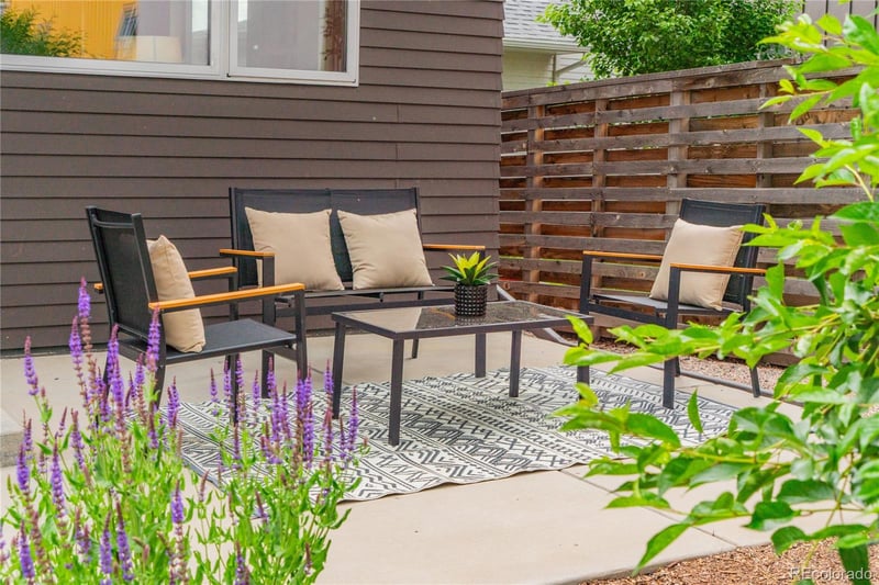 6892 Juniper Ct, Arvada, CO 80007